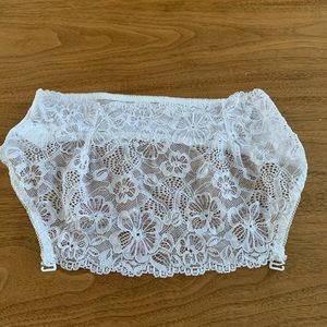 NWOT Fashion Forms garter size S/M